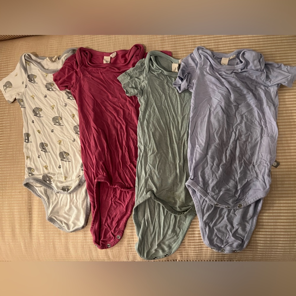 Kyte Baby bodysuits shortsleeve